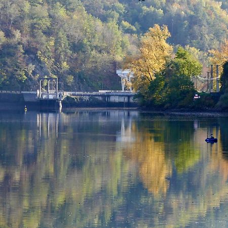 *A Setting Between Dordogne And Swimming Pool* Lejlighed Argentat Eksteriør billede